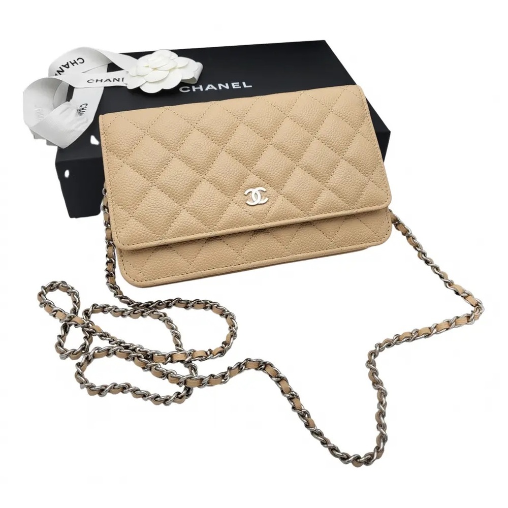 Wallet On Chain Timeless/Classique leather crossbody bag